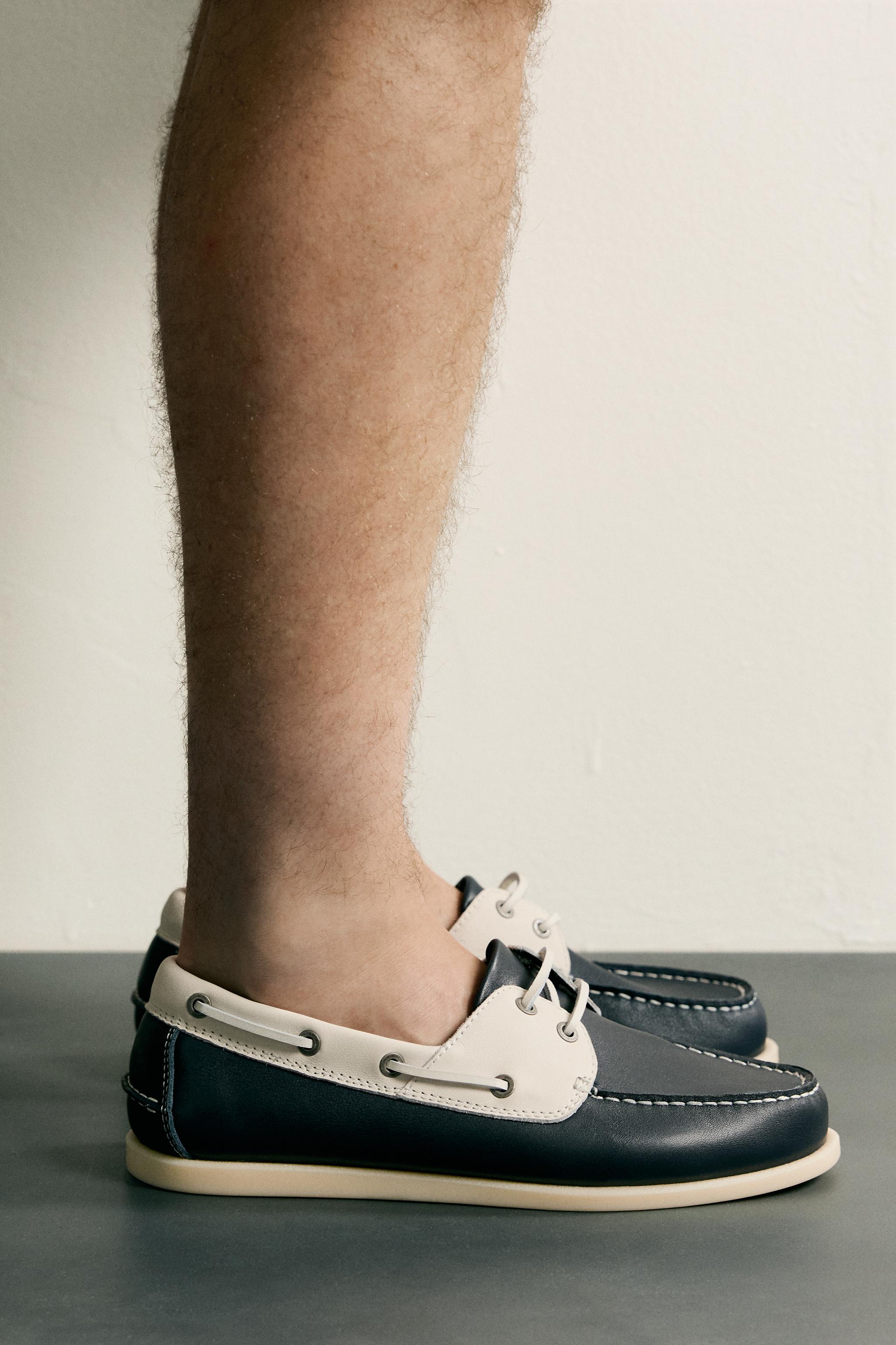 LEATHER BOAT SHOES